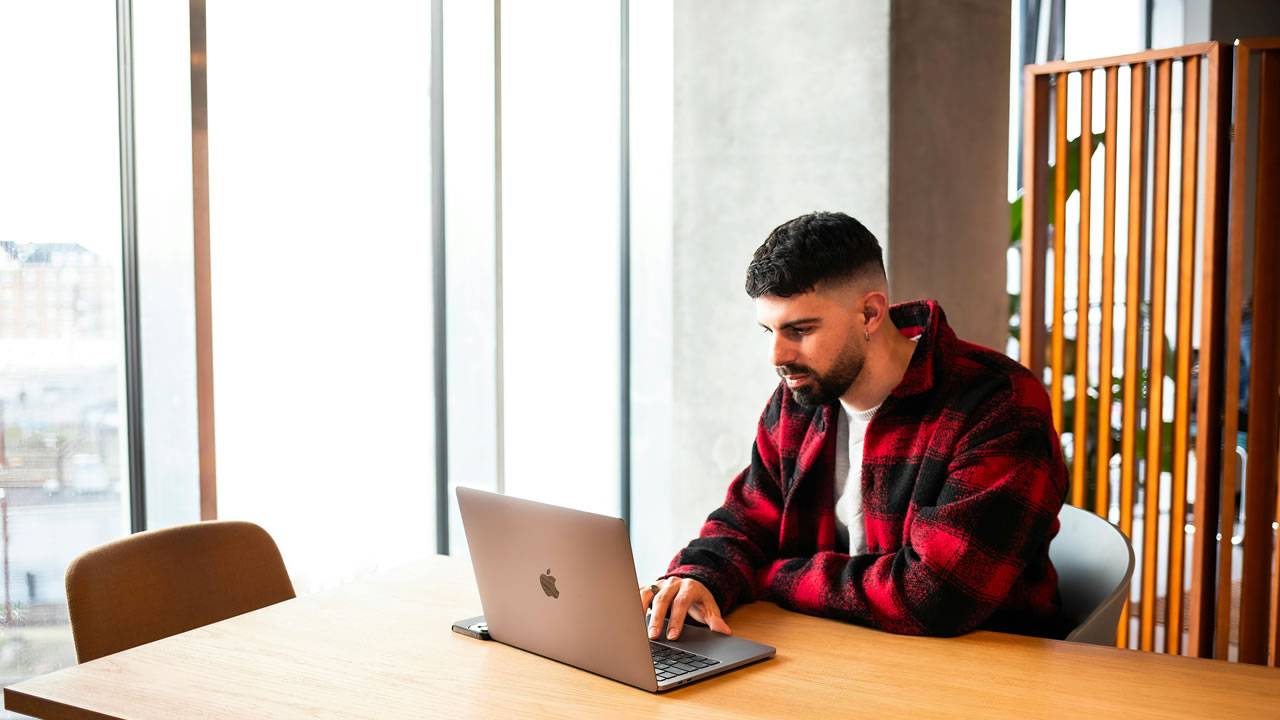 How to Choose the Right E-Filing Service for Your Truck Taxes